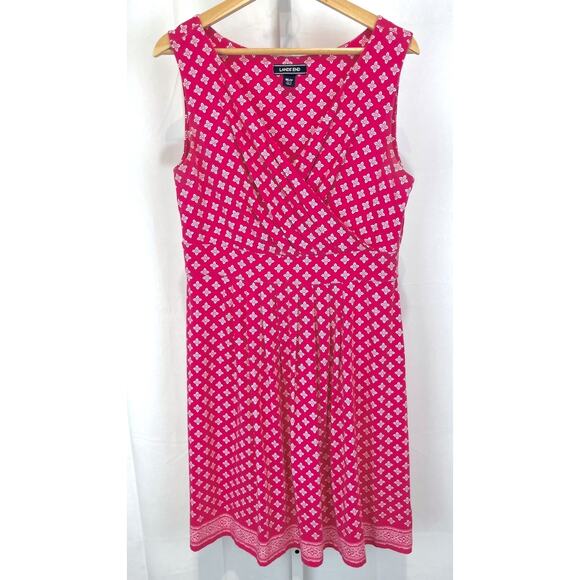 LANDS' END Sleeveless Fit and Flare Wrap Dress Geometric Print Pink Petite M PM - Picture 1 of 10